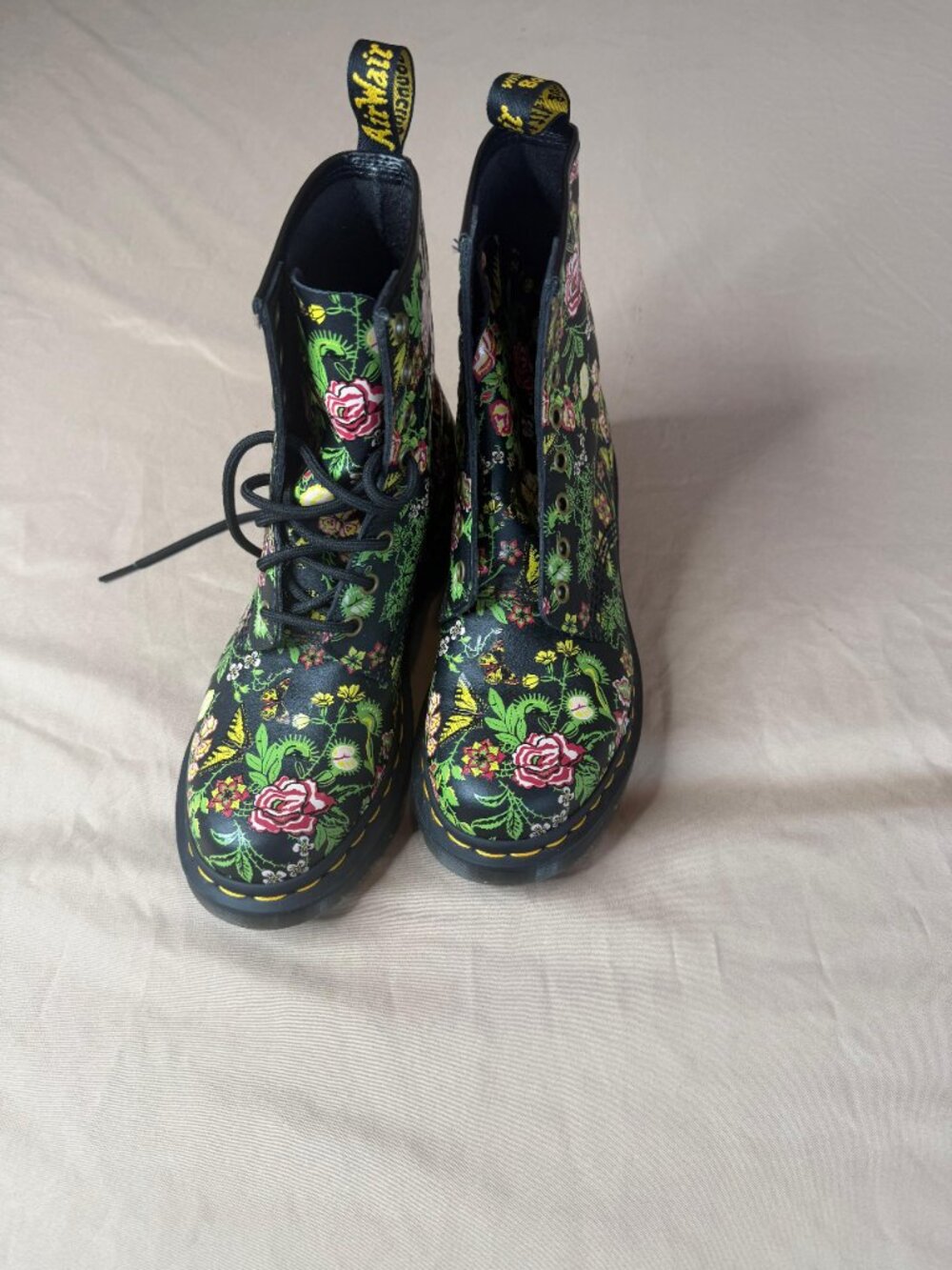 Dr. Martens 1460 Wanderlust Floral Butterfly 8-Eye Boots Women's Size 8 - Picture 7 of 14